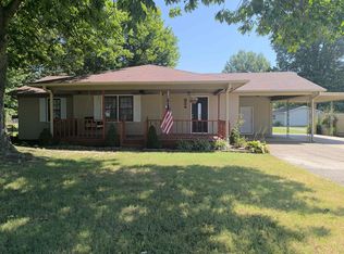 924 Sycamore St, Union City, TN 38261