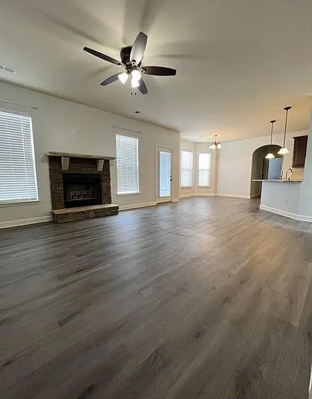 921 Prather Ct — Photo 21