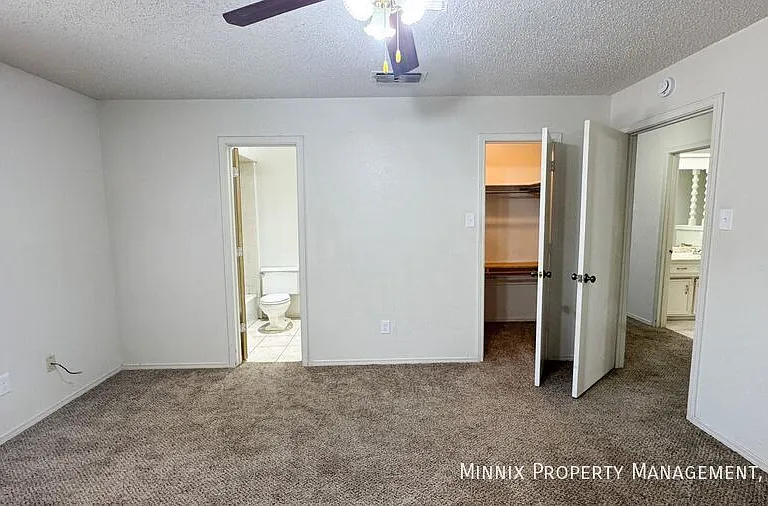 4427 75th Dr #A — Photo 15