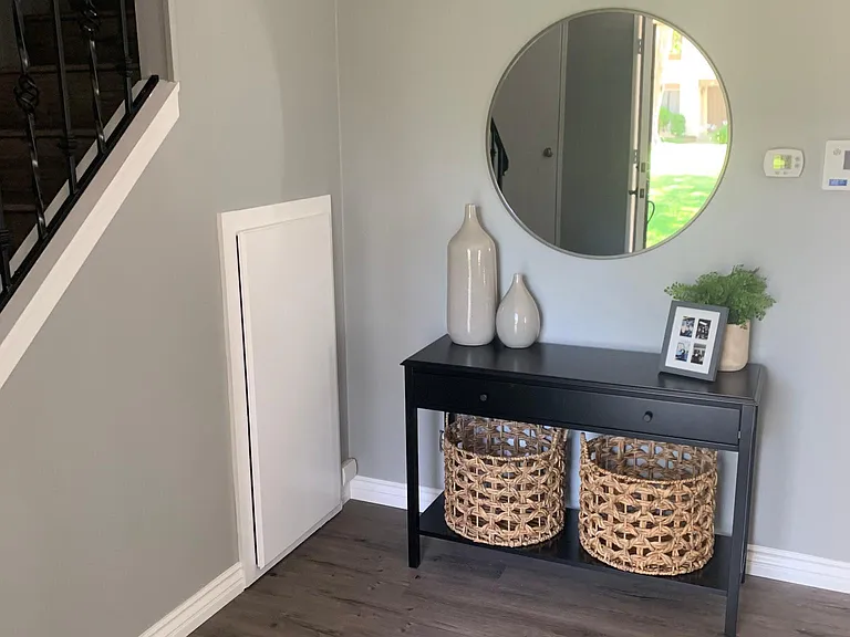 770 Hartford Ln — Photo 4