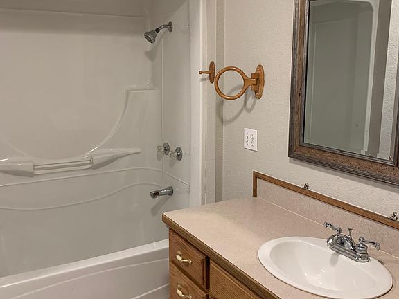 5th image of 15959 County Road 3535 #B