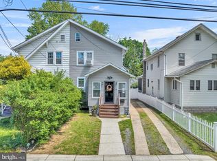 128 Cinnaminson Ave, Palmyra, NJ 08065