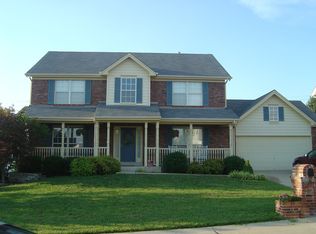 7433 Little Oaks Dr, O'Fallon, MO