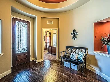 4 bed, 3266 sqft, $3,300 — Photo 4