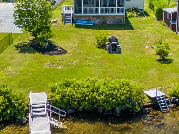 12 Private Grounds Road, Ellington, CT 06029