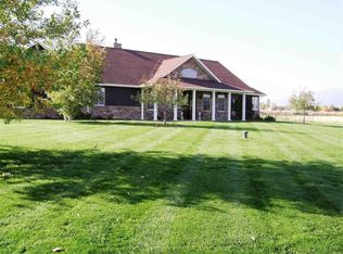 648 Broken Arrow Loop, Hamilton, MT 59840