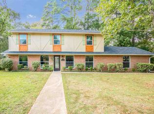 3402 Rockbrook Dr, Kilgore, TX 75662