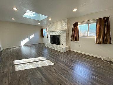 3rd image of 459 Frandale Ave