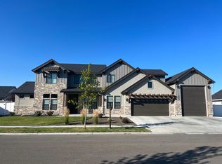 7925 W Mirror Pond Dr, Boise, ID 83714