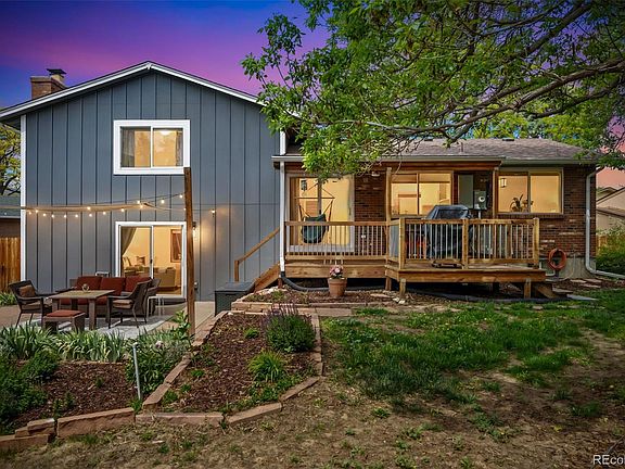 3rd image of 2692 S Kenton Court