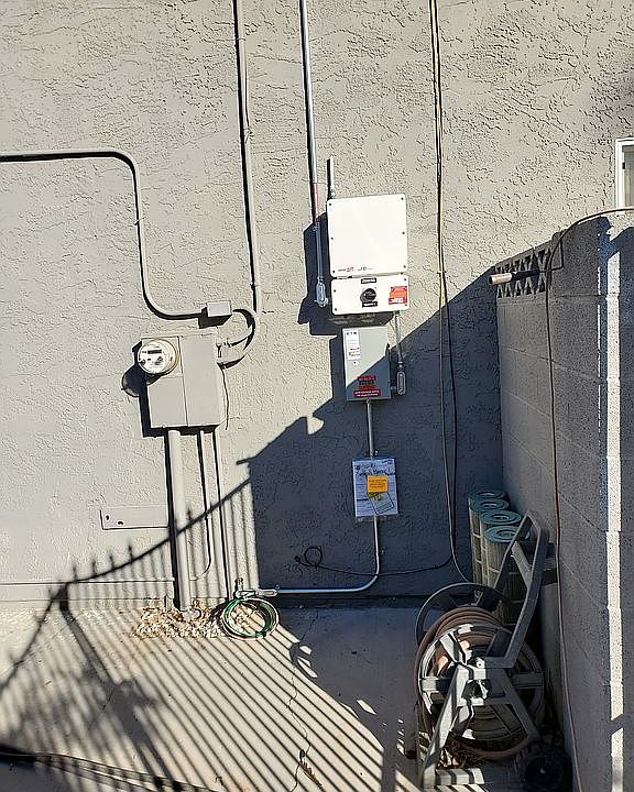 2nd image of 4574 Margarete Ave