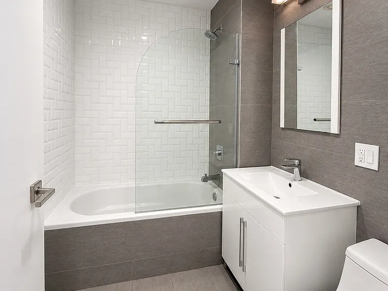 517 W 134th St #2-B — Photo 13