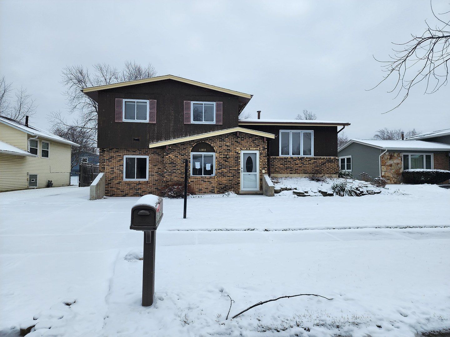 22803 Valley Dr, Richton Park, IL 60471 Zillow