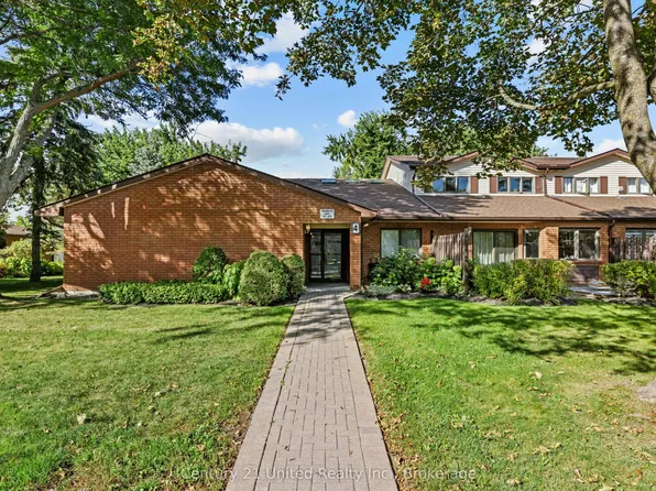 36 Champlain Cres #10, Peterborough, ON K9L 1T1