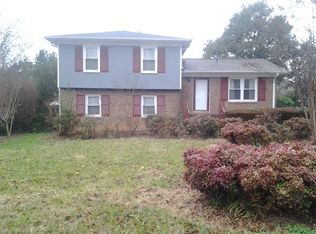 335 Red Roan Pl, Charlotte, NC 28215