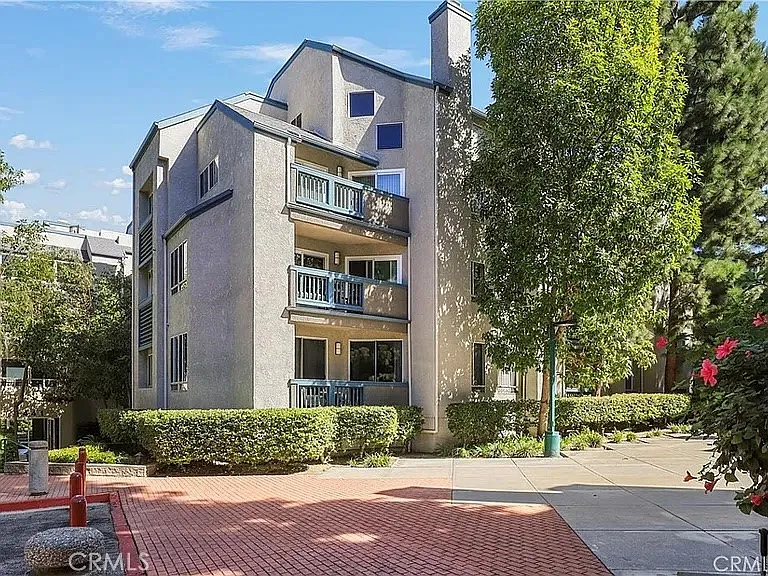 1441 Brett Pl — Photo 15