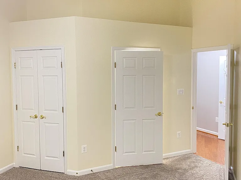 597 Cawley Dr #3B — Photo 6