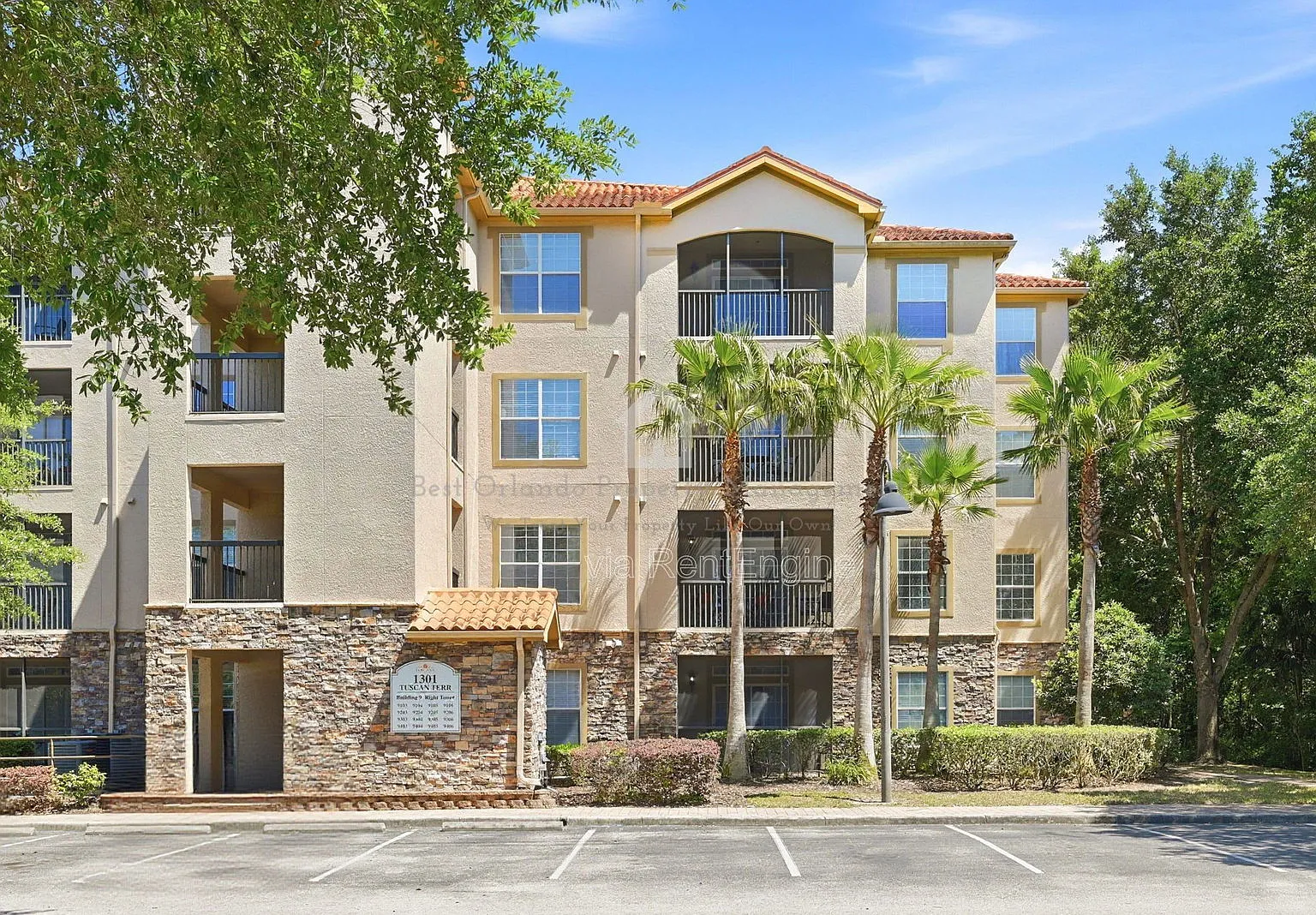 2 bed, 2.0 bath, 1134 sqft, $2,135 — Photo 1