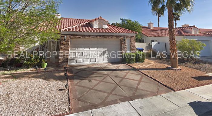 2nd image of 3918 Cutting Horse Ave