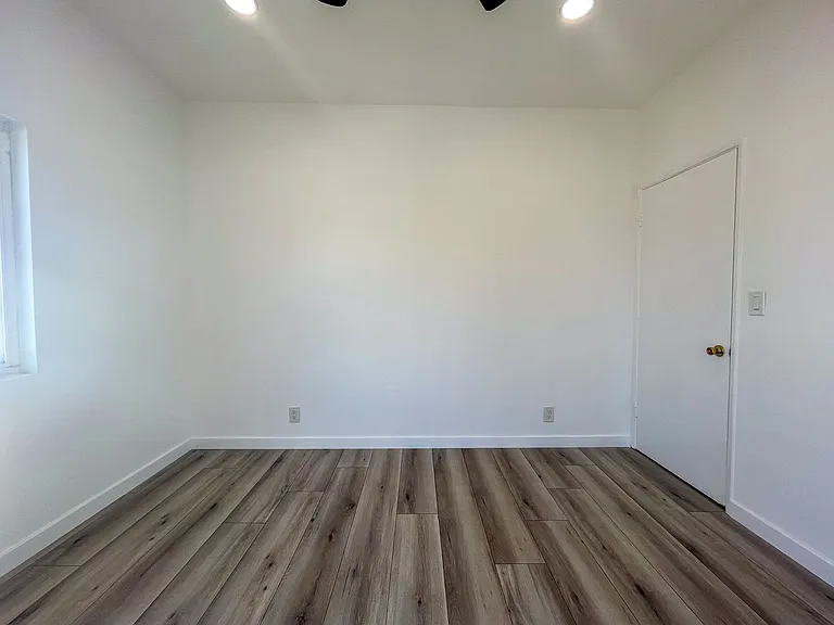7851 Talbert St — Photo 27