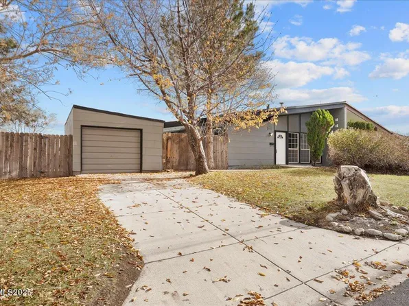 11642 Green Mountain St, Reno, NV 89506
