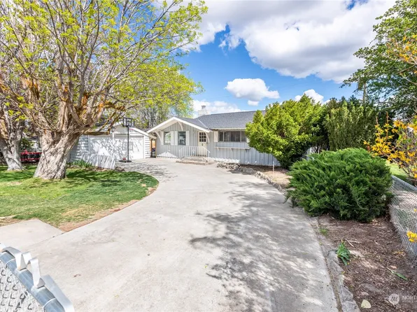 118 Hemlock Street N, Soap Lake, WA 98851