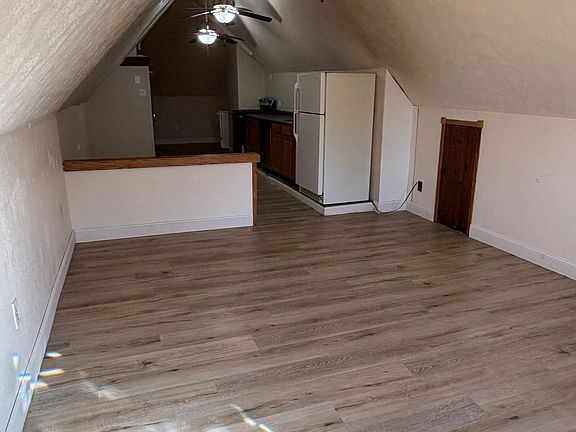 4th image of 117 Baltimore Ave #3