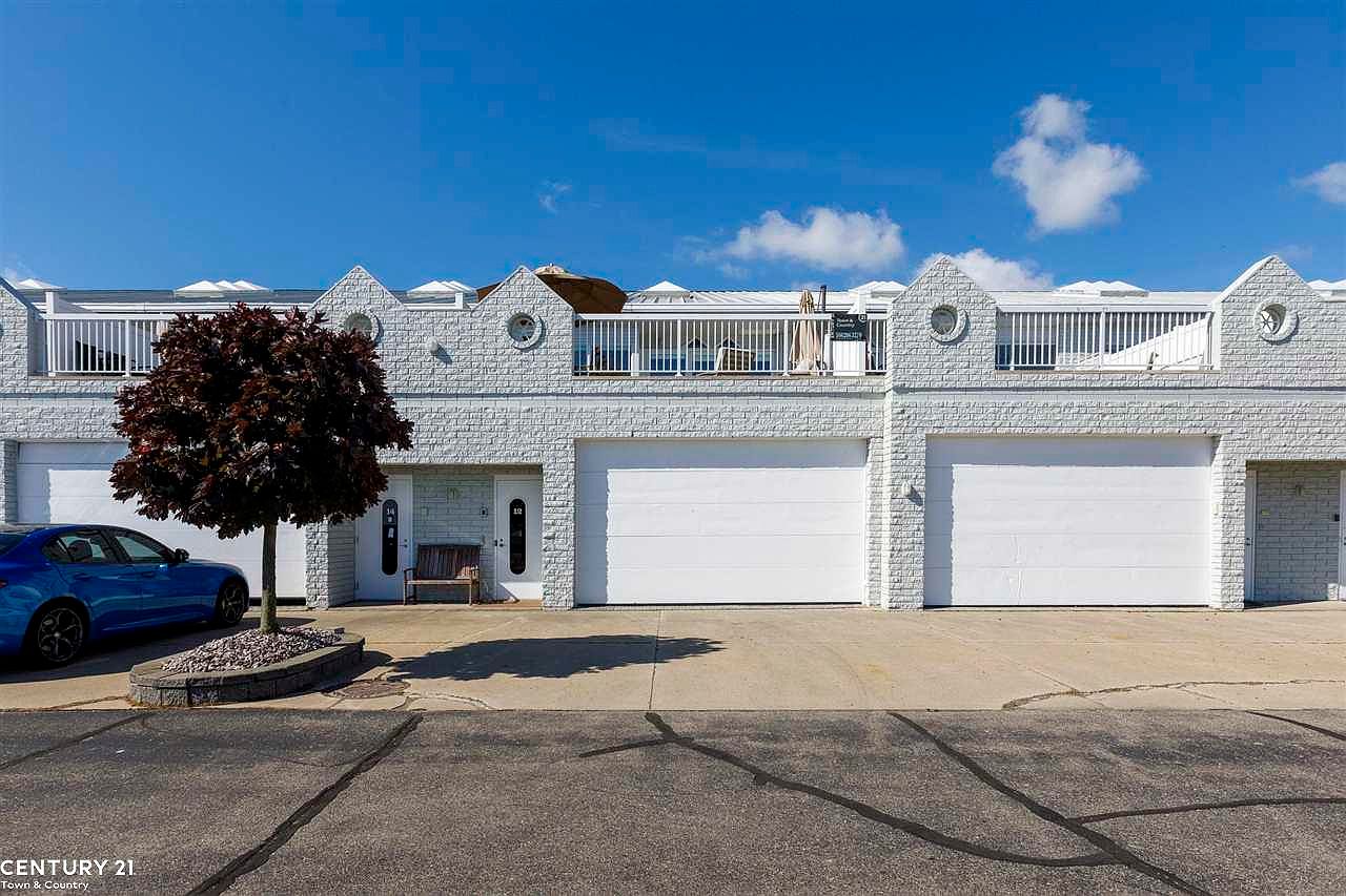 12 Evergreen Dr, Harrison Township, MI 48045 Zillow