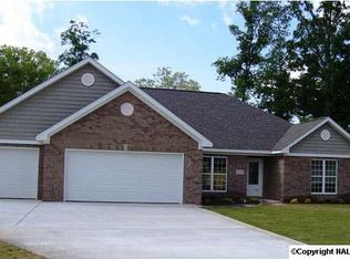 3701 Hatfield Cv, Decatur, AL 35603