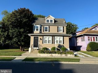 262 Chestnut St, Westville, NJ 08093