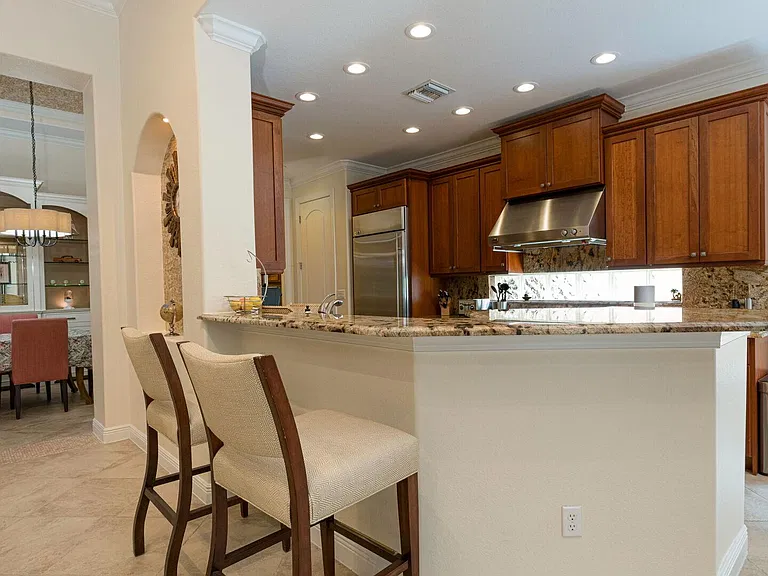7667 Martino Cir — Photo 6