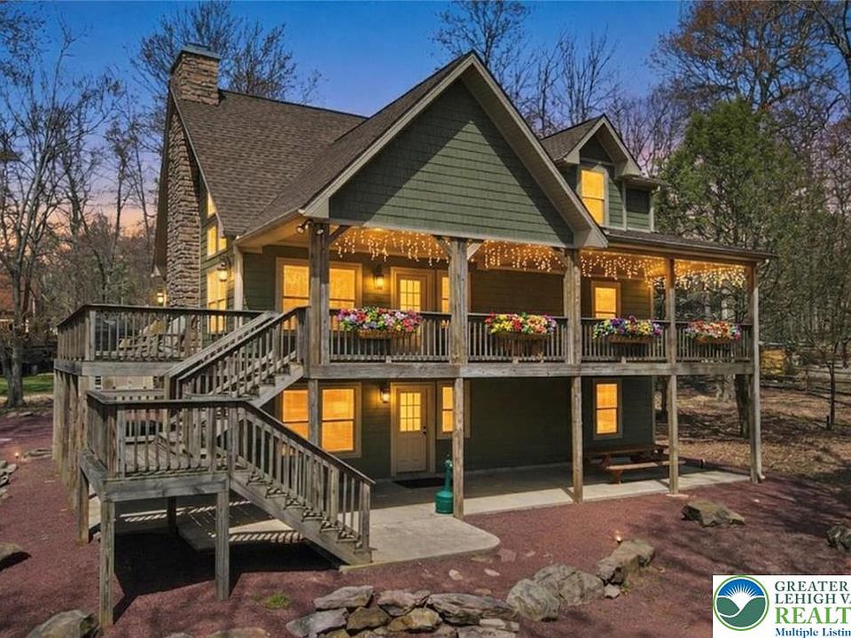 1st image of 12 Lupine Dr