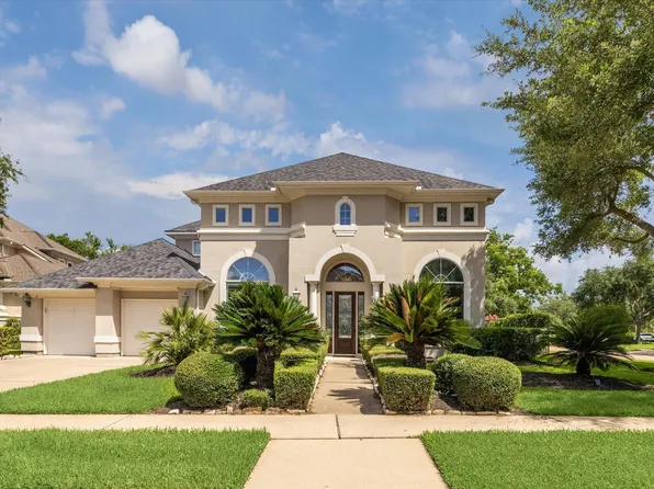 5215 Eagle Pointe Ct, Sugar Land, TX 77479