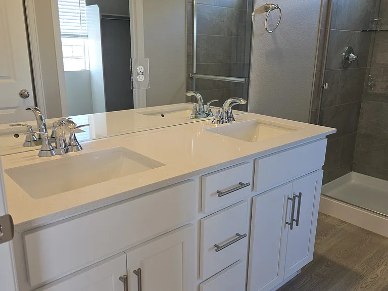 22465 E 7th Pl — Photo 37
