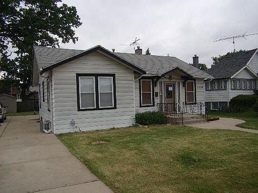 1st image of 2500 N 1st Ave