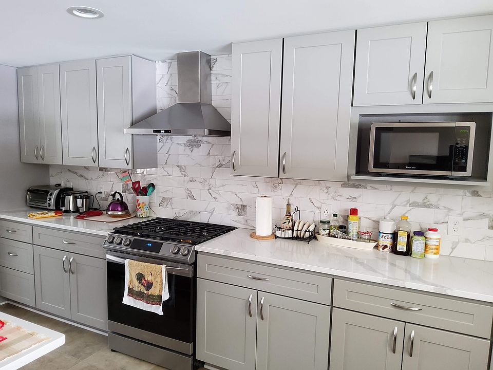2nd image of 12340 Coppermine Rd