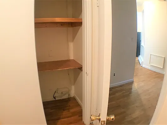 Rented by Lang Realty LLC | media 14