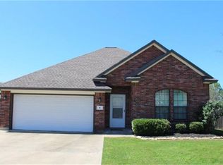 3 Jasmine Ct, Angleton, TX 77515