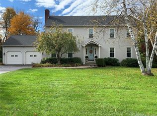 551 Busk Ct, Cheshire, CT 06410
