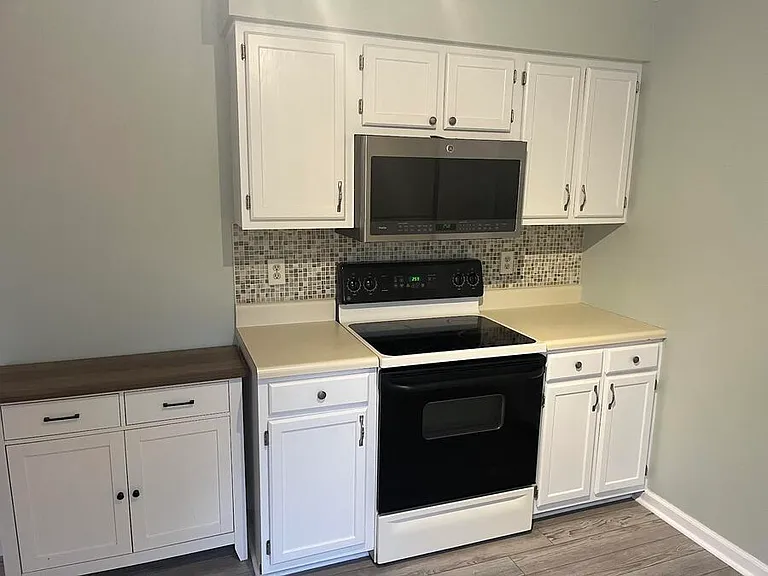 191 Frost Rd — Photo 4