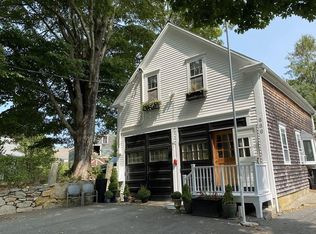 889 Rock Odundee Rd, Dartmouth, MA 02748