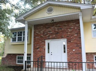 8329 Oakland Ave, Kansas City, KS 66112