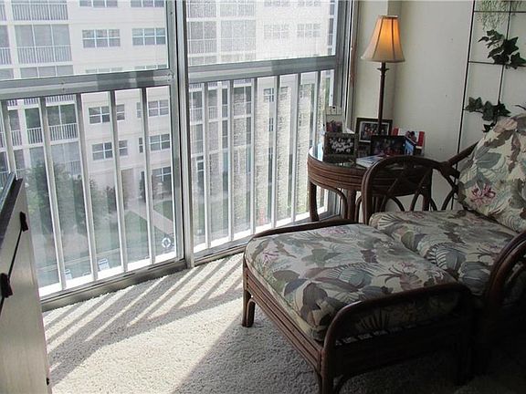 4th image of 244 Saint Augustine Ave APT 602