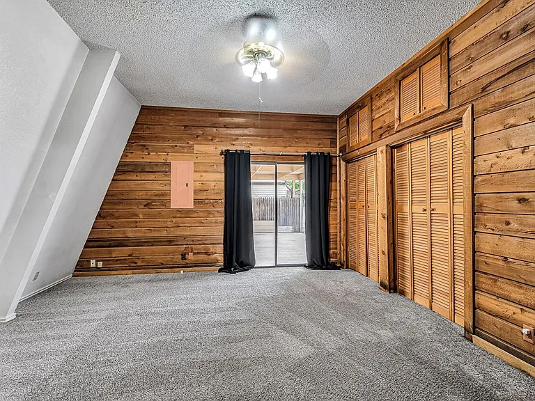 1707 College Ave — Photo 27