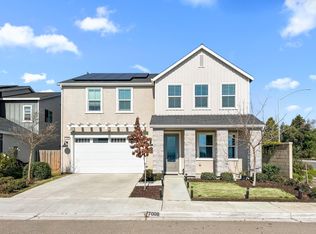 7008 W Whitman Ave, Fresno, CA 93723
