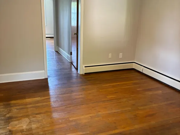 120 S Walnut St #120, Kennett Square, PA 19348