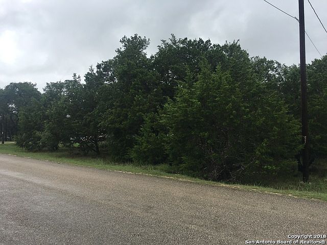 2nd image of 299 Caribou Dr