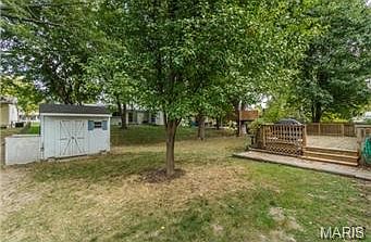 4th image of 2301 Gold Finch Dr