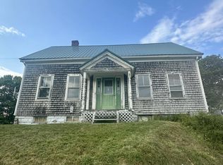 11 South Street, Eastport, ME 04631
