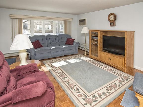 4th image of 80A Washington Park Dr APT 1